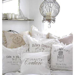 Pillows with ruffles and inscriptions