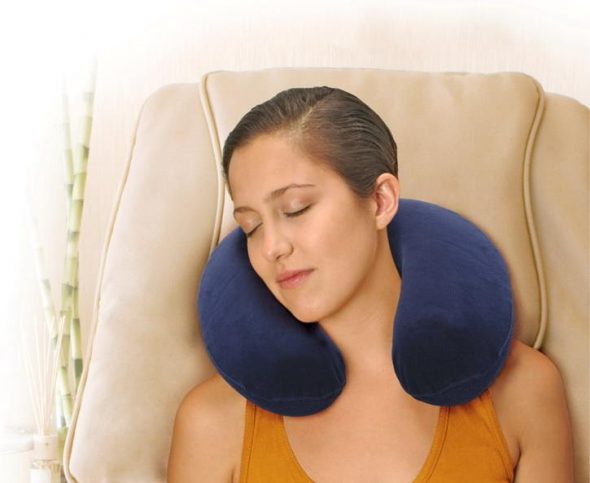 Pillow-collar for sleeping sitting