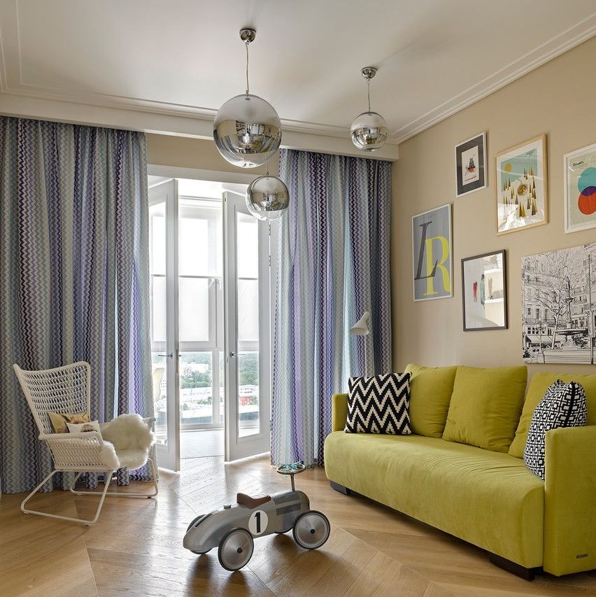 Design velkého okna v obývacím pokoji Skandinávský styl