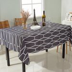 Modernong bersyon ng marbled tablecloths