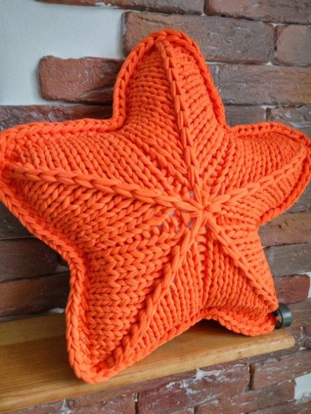 Orange star pillow