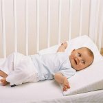 Udobni jastuci za bebe biraju prema dobi