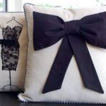 Female version of decorative pillows