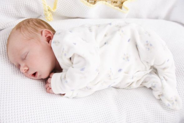 Baby bør sove uden en pude