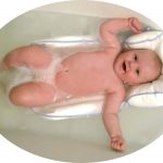 Въздушен матрак за къпане на бебета