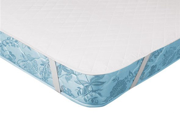 Mattress on the elastic at the corners