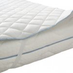 Ang mattress cover Summer 80x190 ay isang kalidad na modelo na may isang pinong lana pagpuno