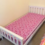Rózsaszín tizenéves matrac rugó nélküli típus