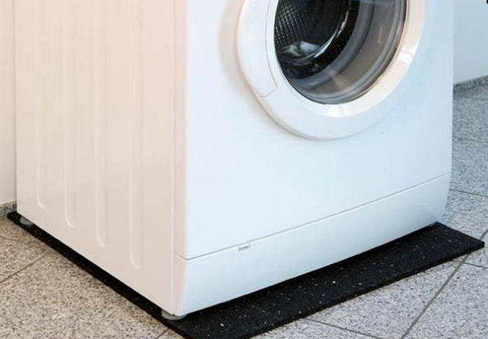 Antivibraciniai kilimėliai skalbimo mašinoms