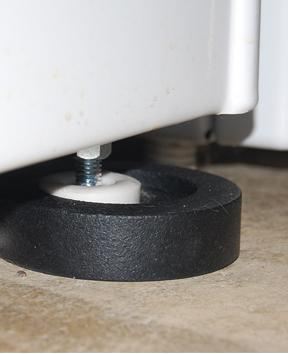 Anti-vibration stands for washing machine design ideas