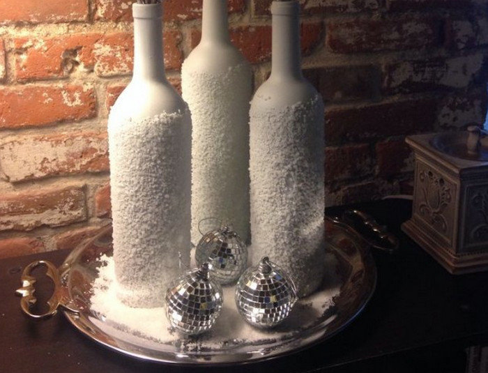 dekoratyviniai buteliai su druska išorėje