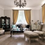 Klädda möbler i klassisk stil