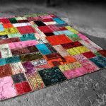 zdjęcie wnętrza dywany patchworku