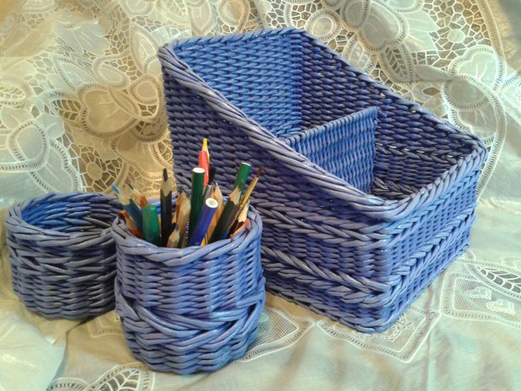 wicker stand for pencils