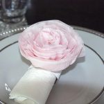 roses from napkins decoration