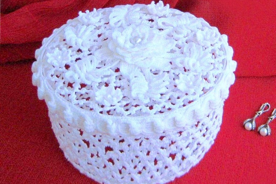 crochet box irska čipka