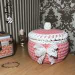 crochet box