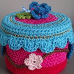crochet jewelry box design photo
