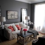 curtains to gray wallpaper design
