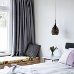 curtains to gray wallpaper photo decoration