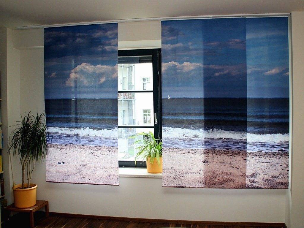 here curtains design photo