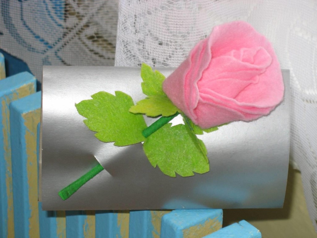 kwiaty z serwetek wiskozowych zdjęcie