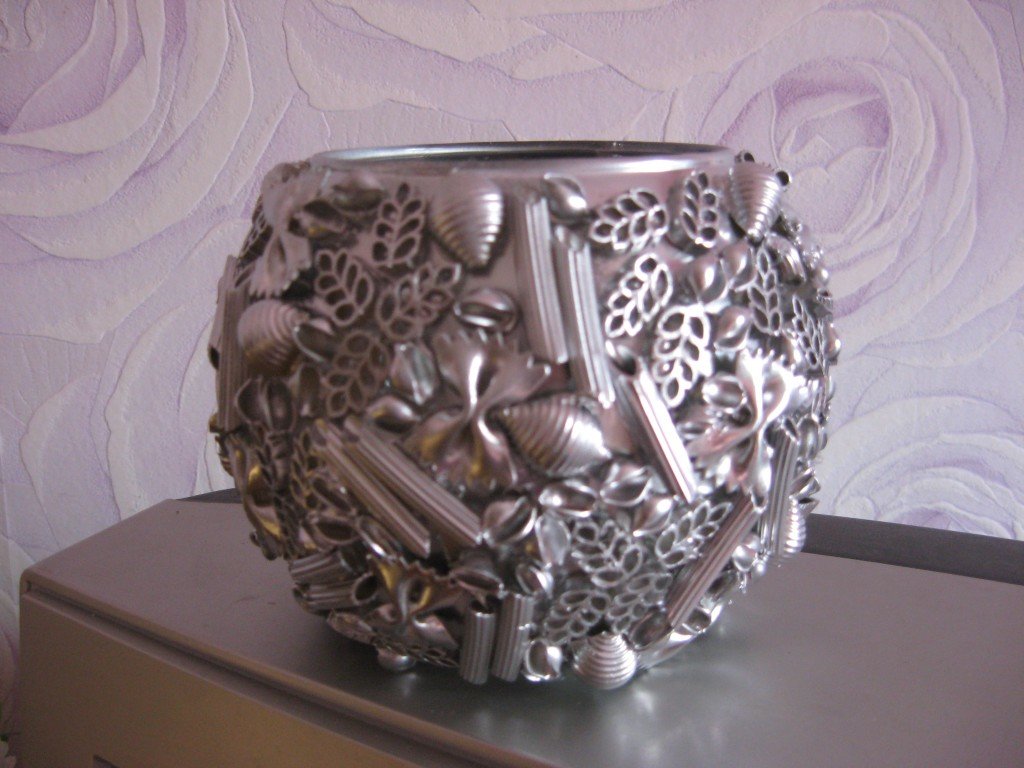 dekoracija vaze s tjesteninom