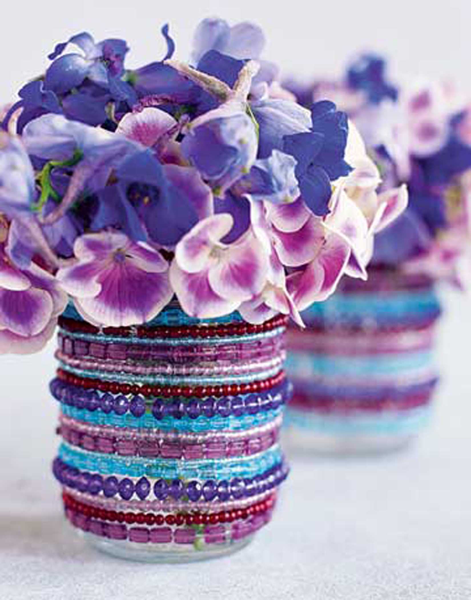 vase beads decor