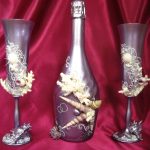 decoration of champagne bottles for a wedding