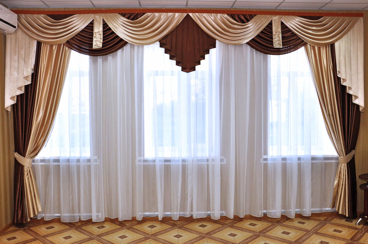curtains for kindergarten interior photo