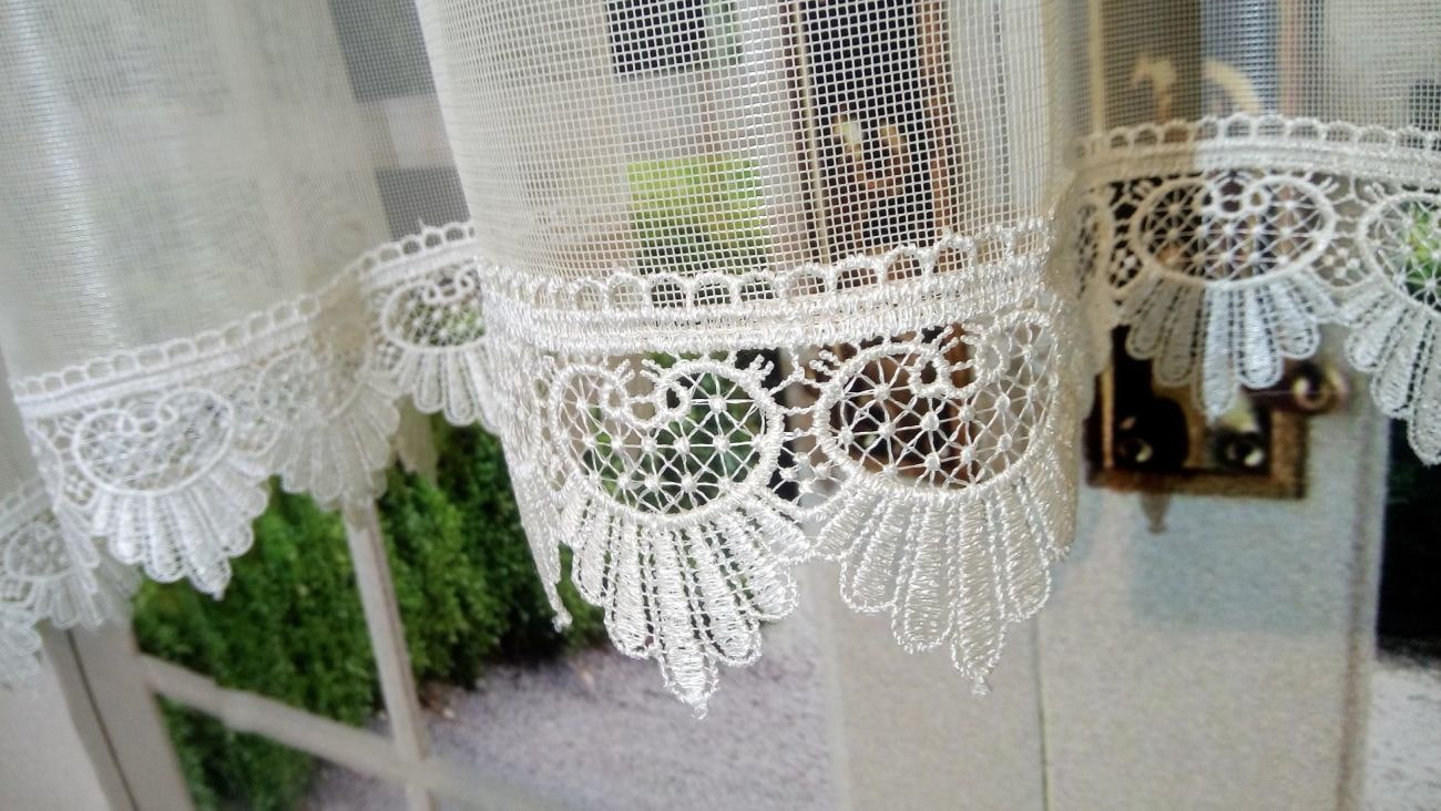lace tulle in the kitchen