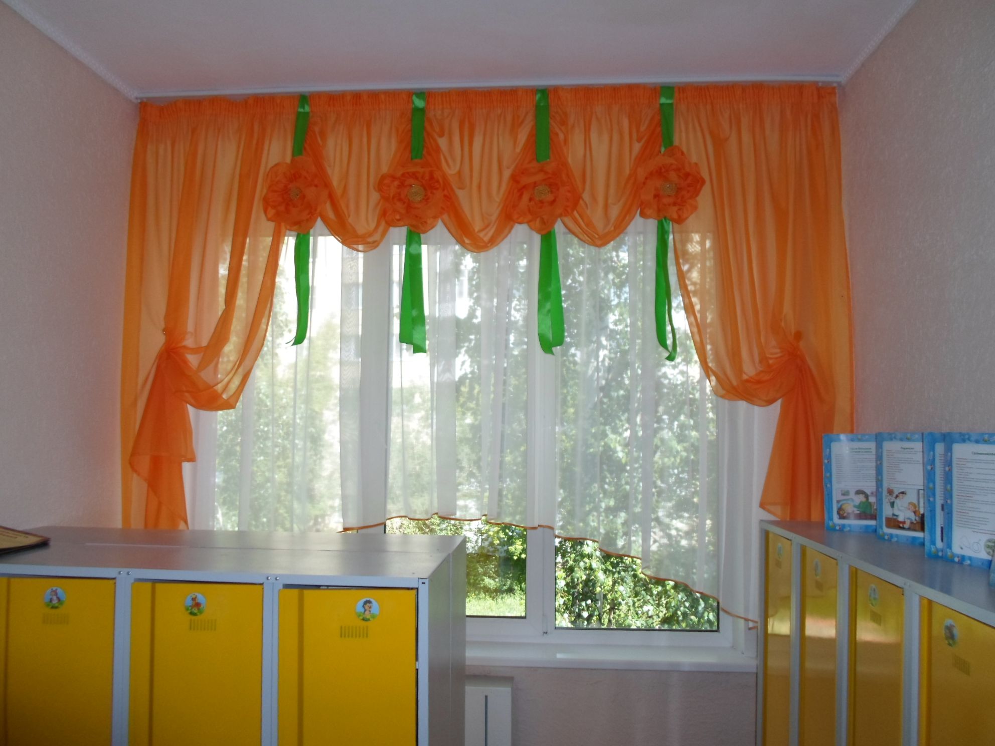 curtains for kindergarten design ideas