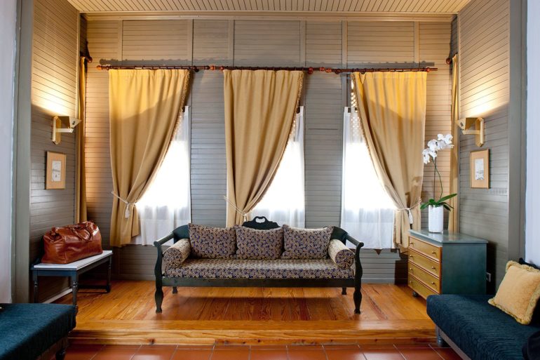 short curtains living room design