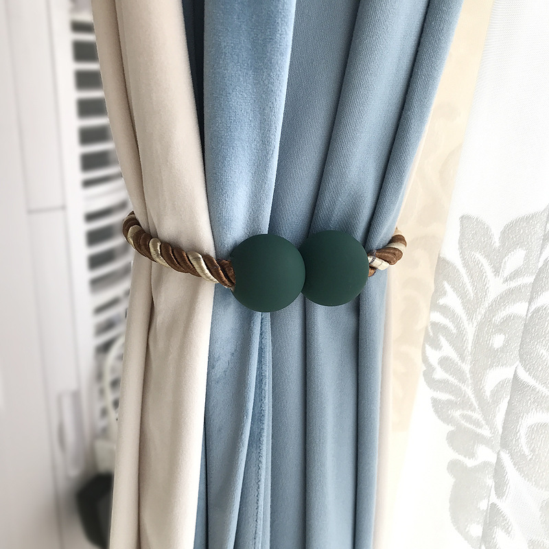 magnet for curtains ideas