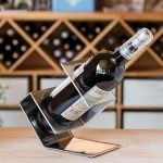 opcje zdjęcia stojaka na butelkę wina