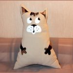 pillow cat design