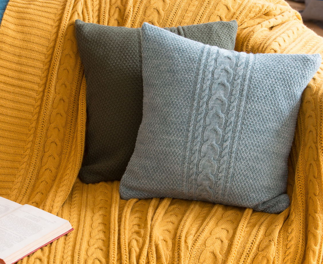 pillow knitted cover
