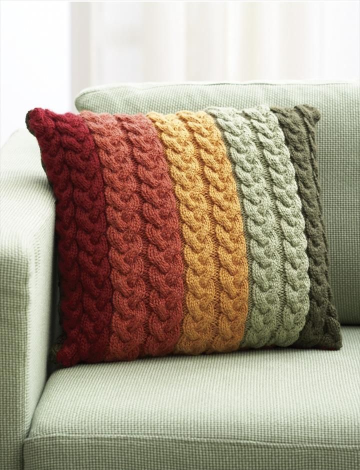 pillow knitted na mga ideya sa disenyo