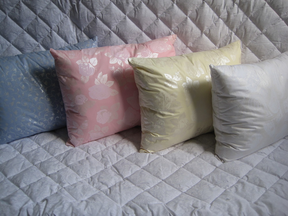 pillows from ball holofiber