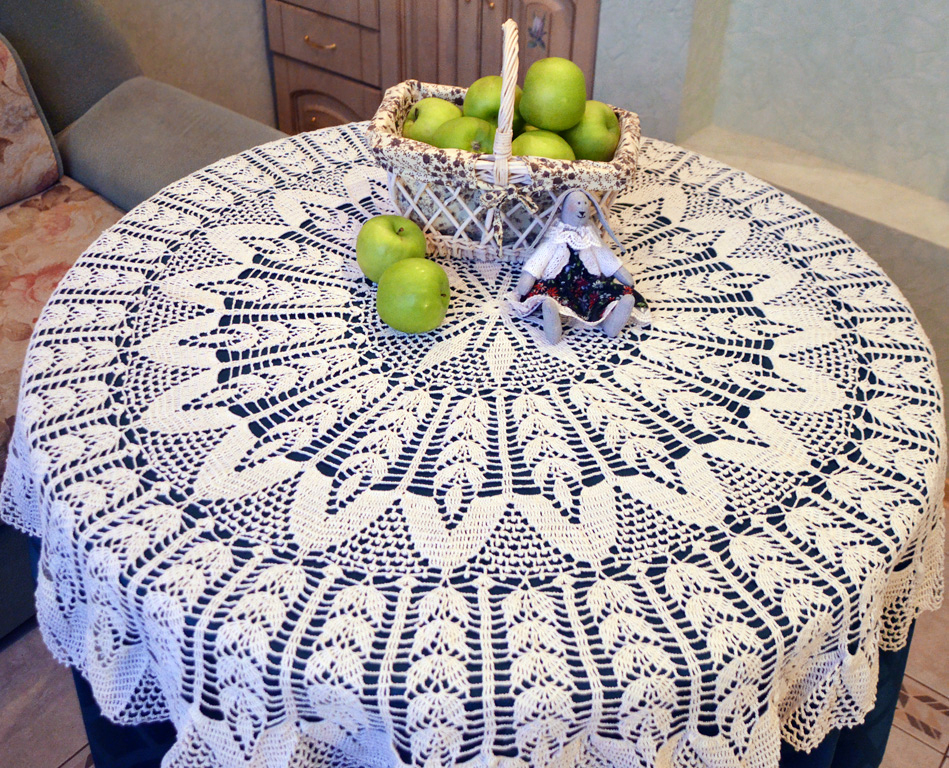 crochet tablecloth photo decoration