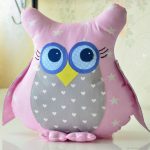 owl pillow decor