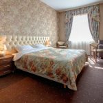 yatak odası fotoğraf dekorasyon için perdeler ve yatak örtüleri bir dizi seçin
